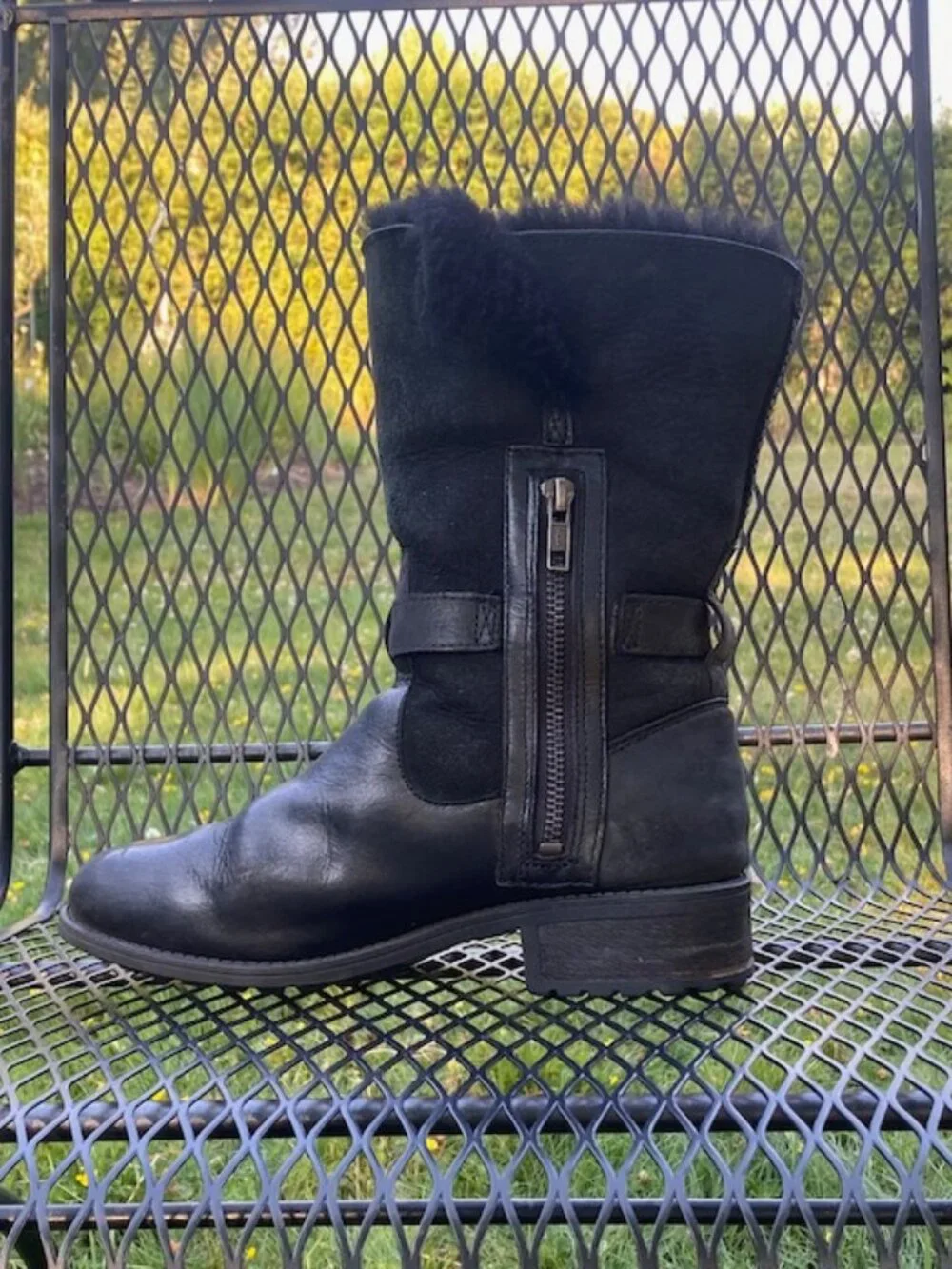 UGG Pernille Boots in Black, Women's Size 7 - Picture 6 of 16